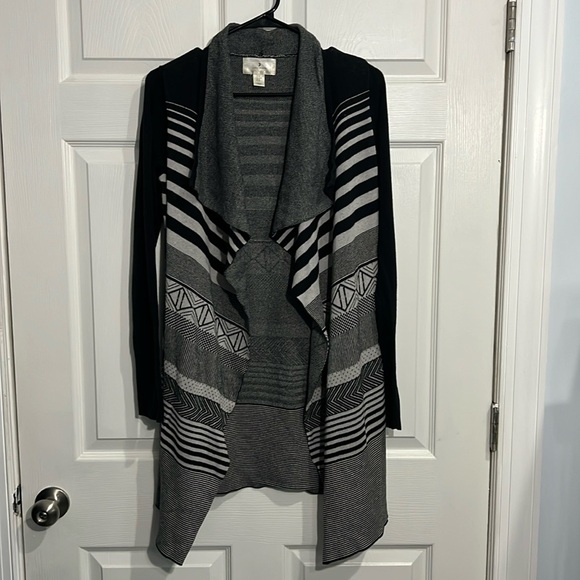 Ruby Moon Women’s Open Front Cardigan/Duster Black Gray, White - Size Medium - Picture 1 of 7